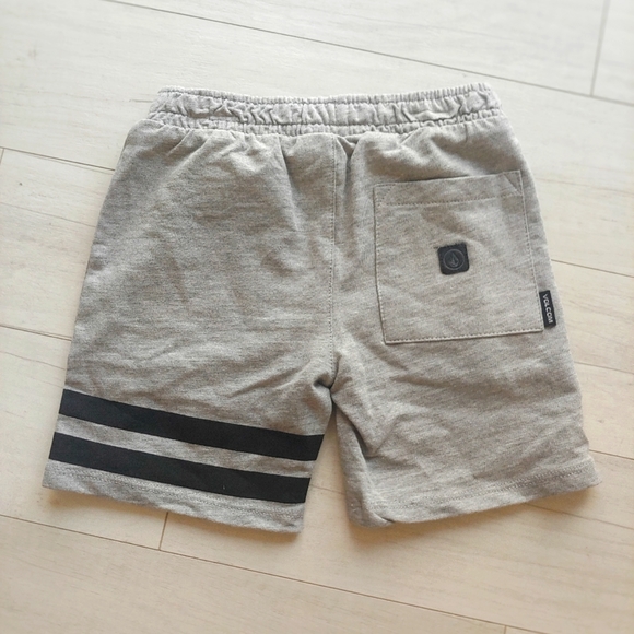 VOLCOM NEW French Terry Hoodie & Shorts Heather Gray - Picture 7 of 14